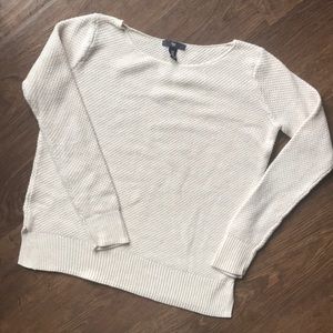 Woman’s Gap Sweater